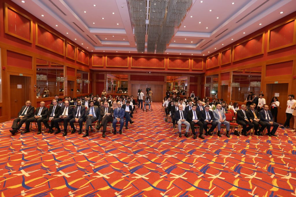 The awarding ceremony of Model OIC Simulation Conference was held